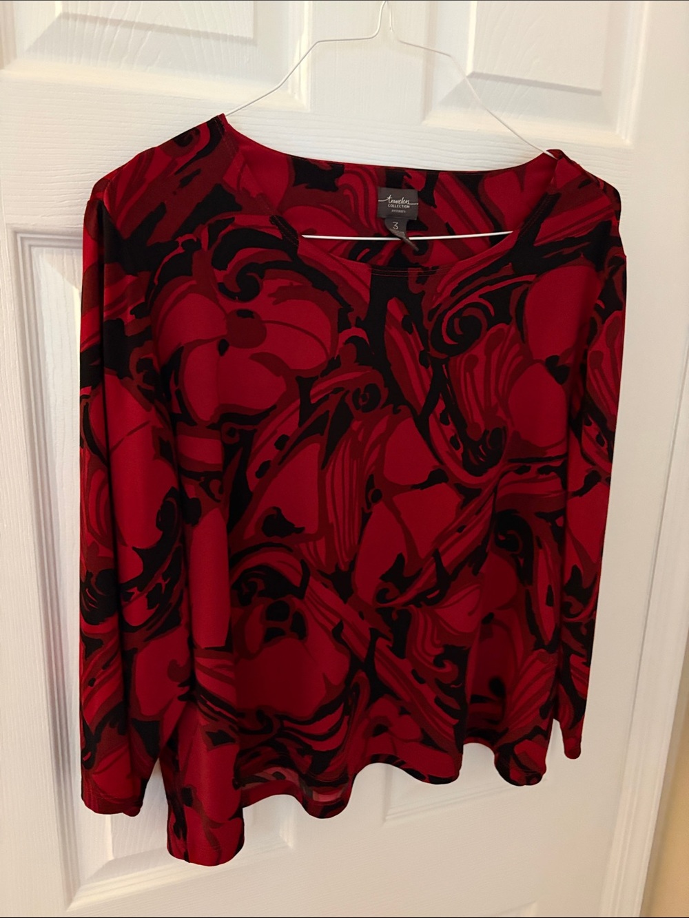 Chicos Red and Black Swirl-Print Long Sleeve Top. Size 3